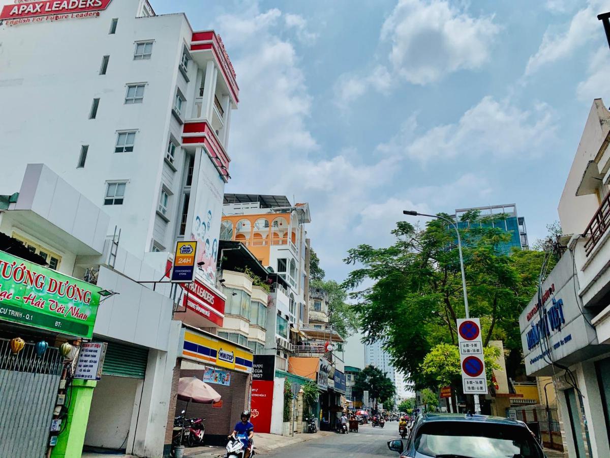 Bsun Homestay Saigon ホーチミン市 エクステリア 写真